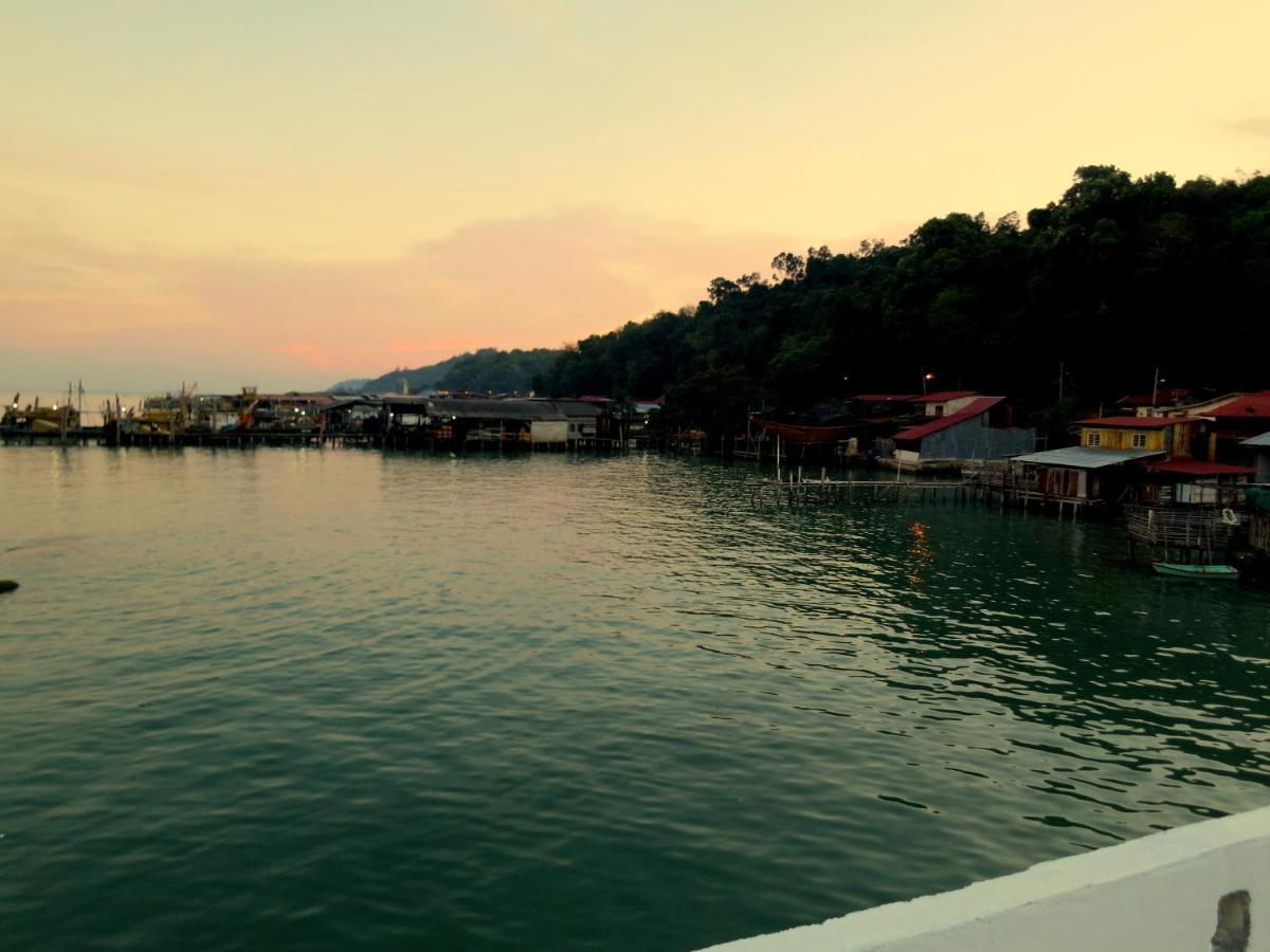 מלון פאנגקור Pangkor Fish House מראה חיצוני תמונה