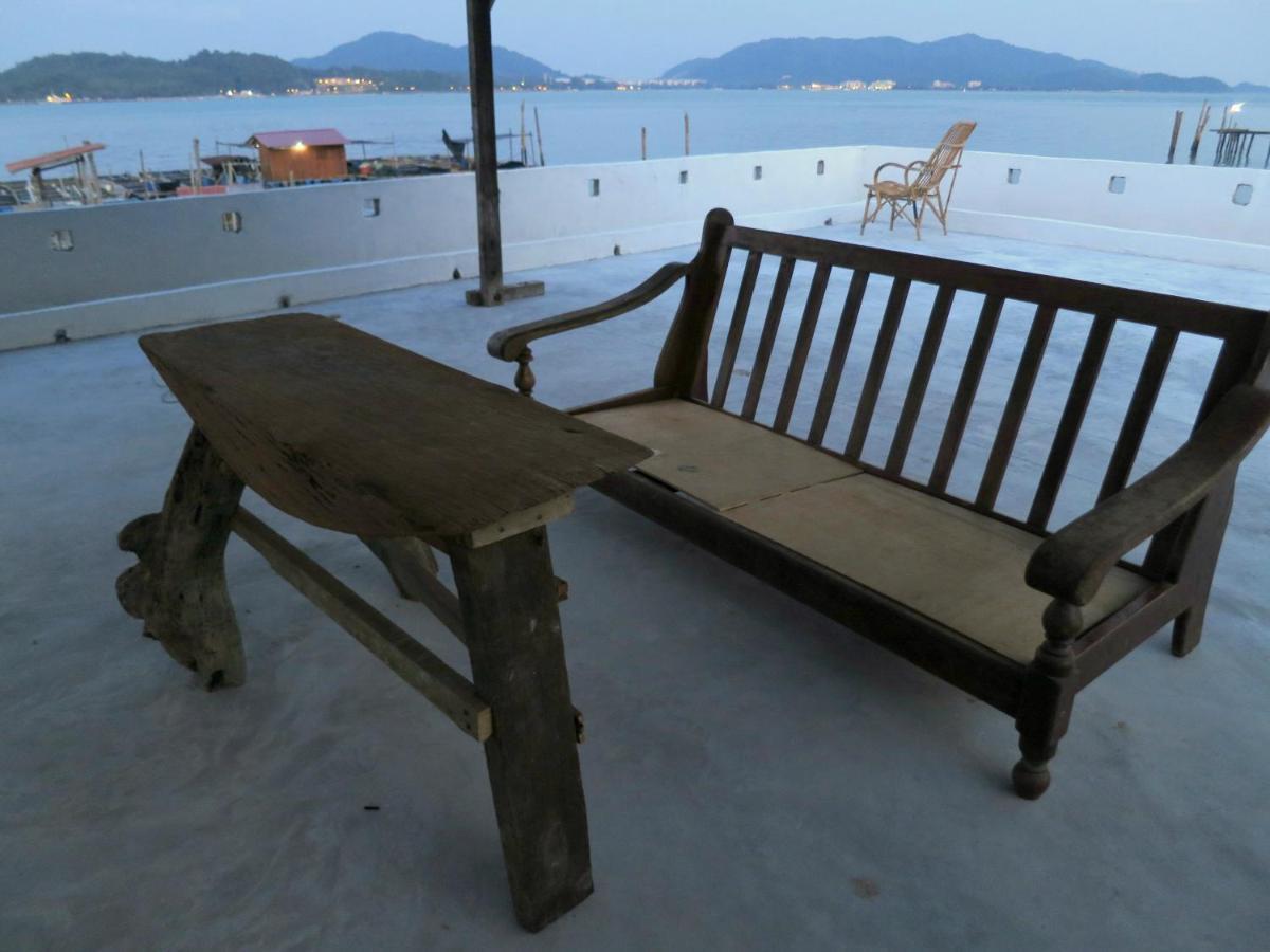 מלון פאנגקור Pangkor Fish House מראה חיצוני תמונה