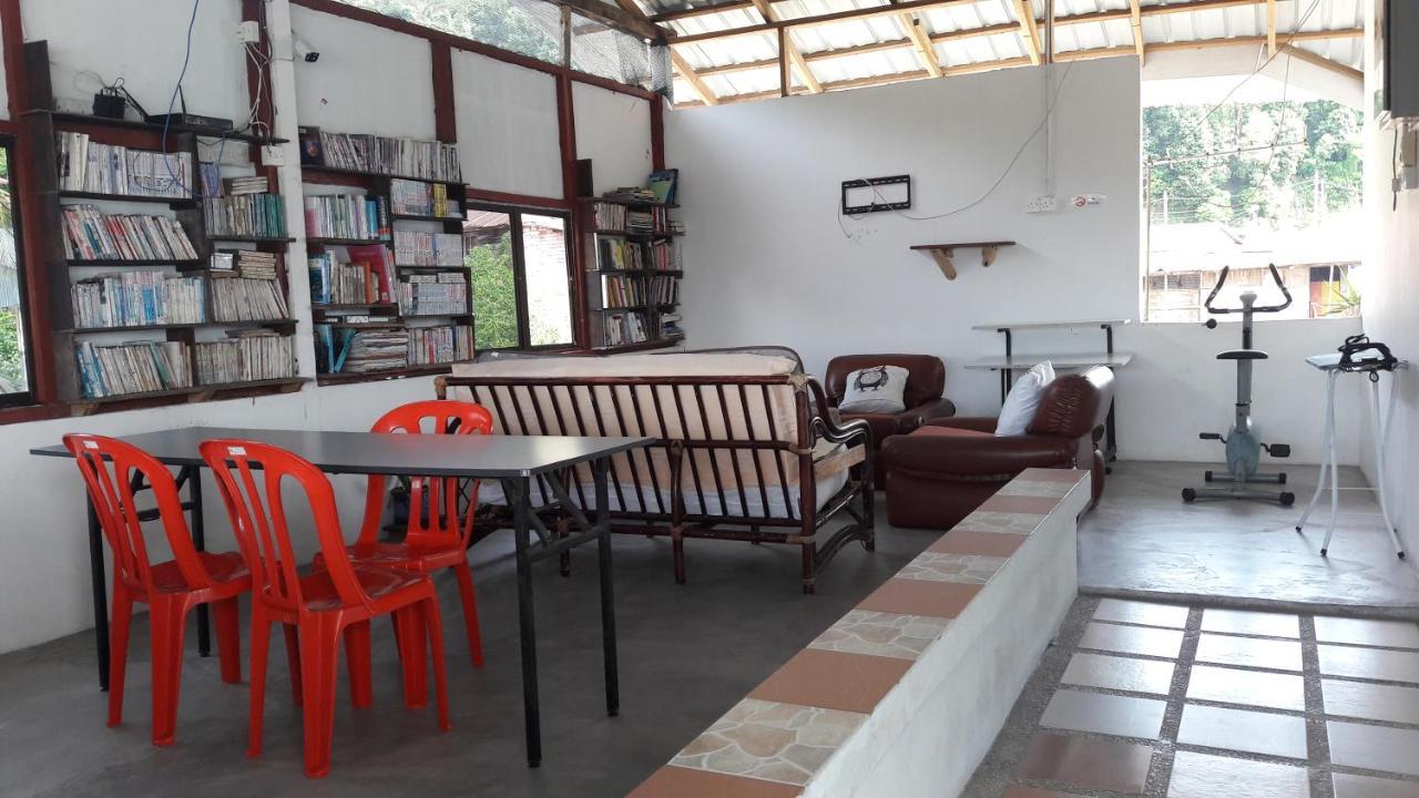 מלון פאנגקור Pangkor Fish House מראה חיצוני תמונה